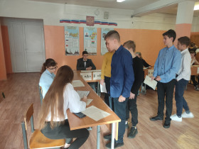 Выборы председателя Cовета старшеклассников.